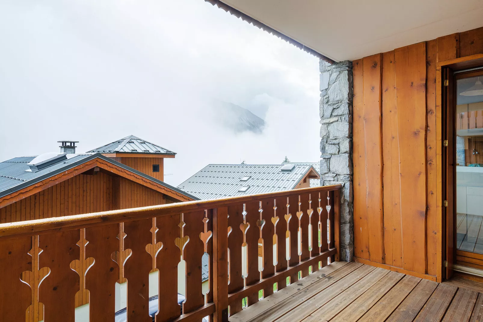 Chalet appartement Chargalon-Terrasbalkon