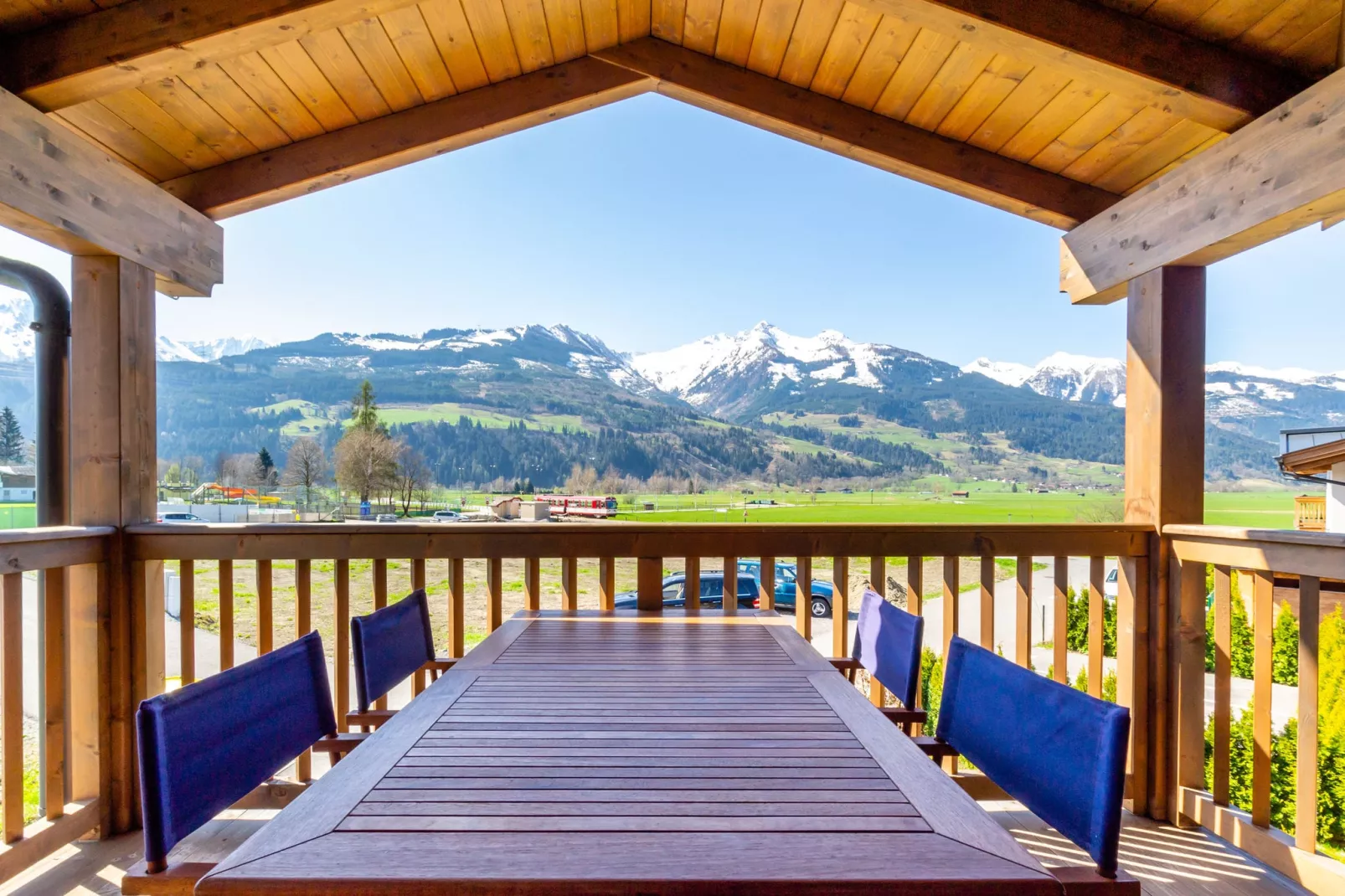 Salzach Lodge-Terrasbalkon