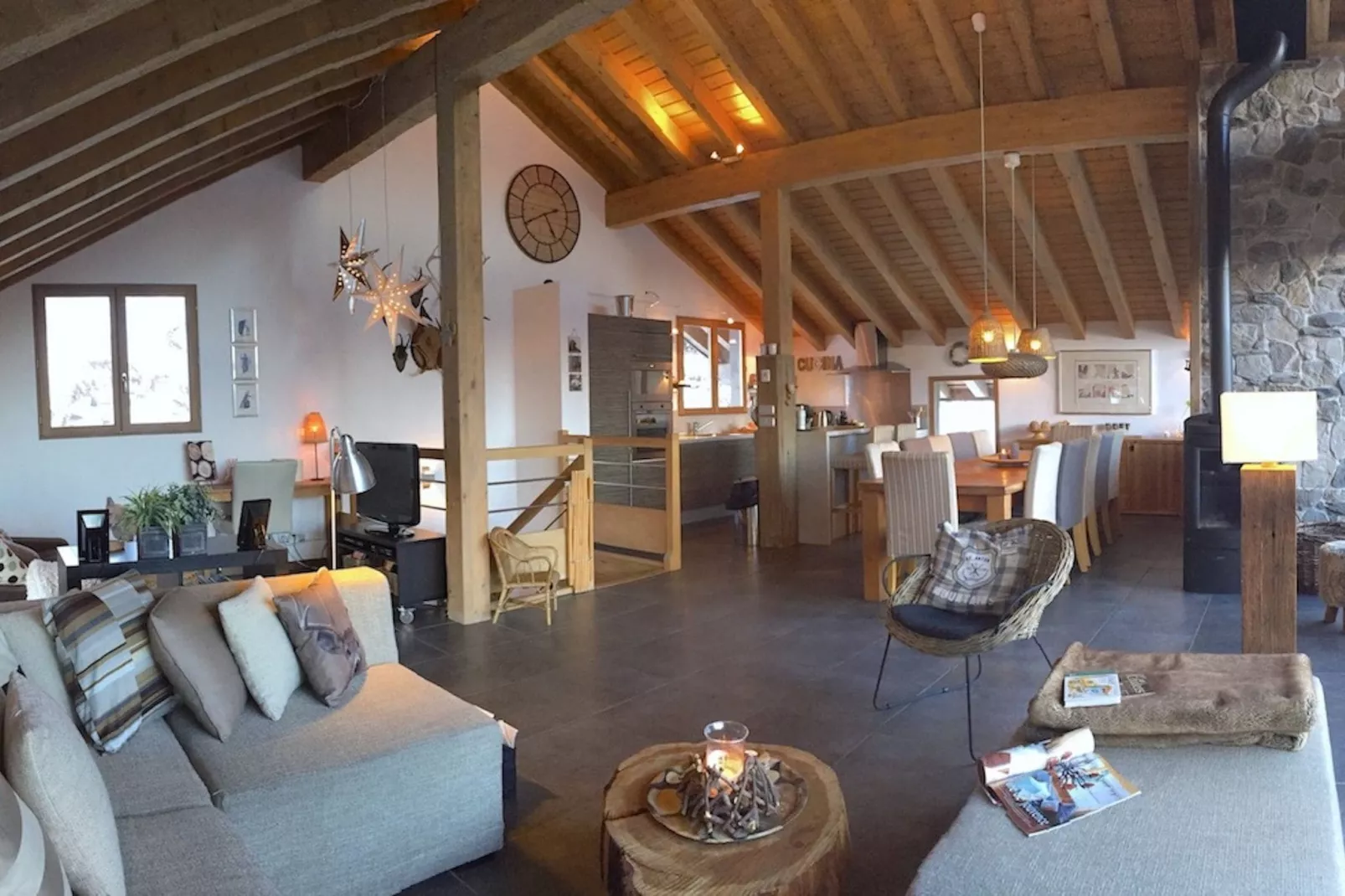 Chalet la Carline - VALFRÉJUS MODANE-Woonkamer