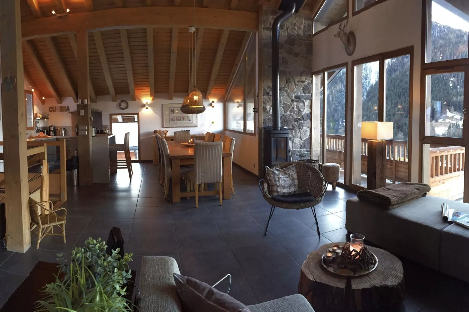 Chalet la Carline - VALFRÉJUS MODANE-Woonkamer