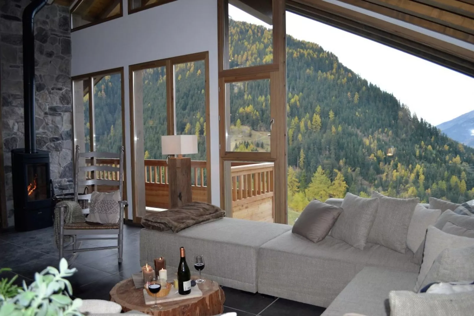 Chalet la Carline - VALFRÉJUS MODANE-Woonkamer