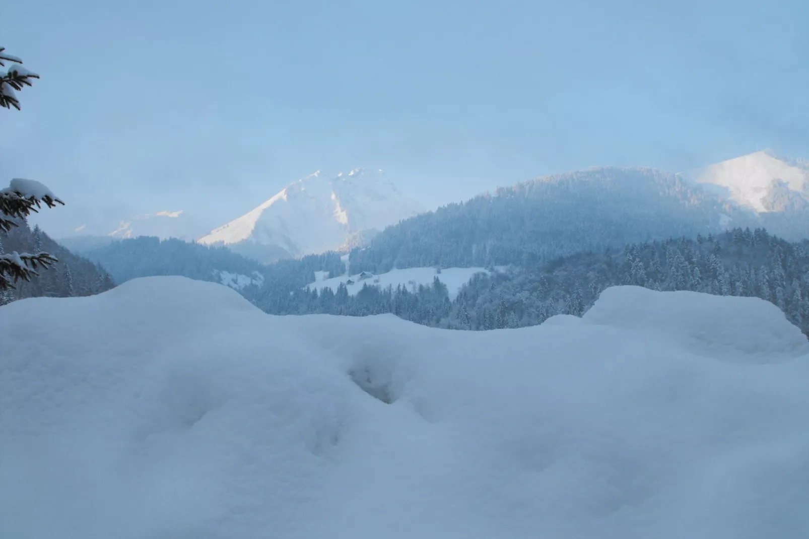 Chalet Le Mont-Uitzicht winter