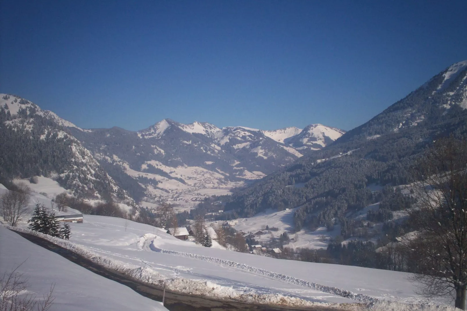 Chalet Le Mont-Tuin winter