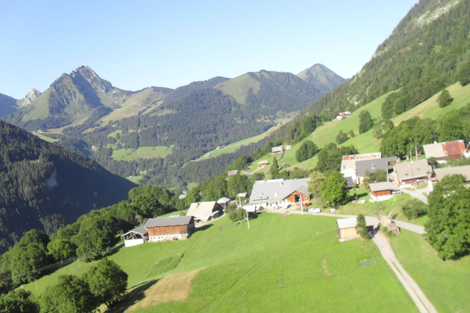 Chalet Le Mont-Uitzicht zomer