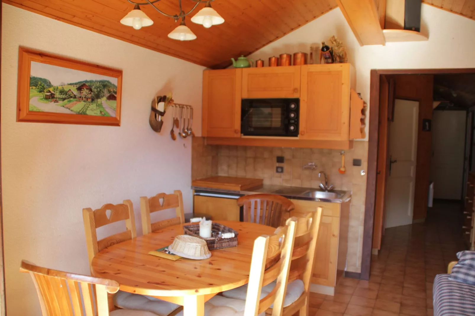 Gezellig appartement op slechts 600 meter van de skiliften-Woonkamer