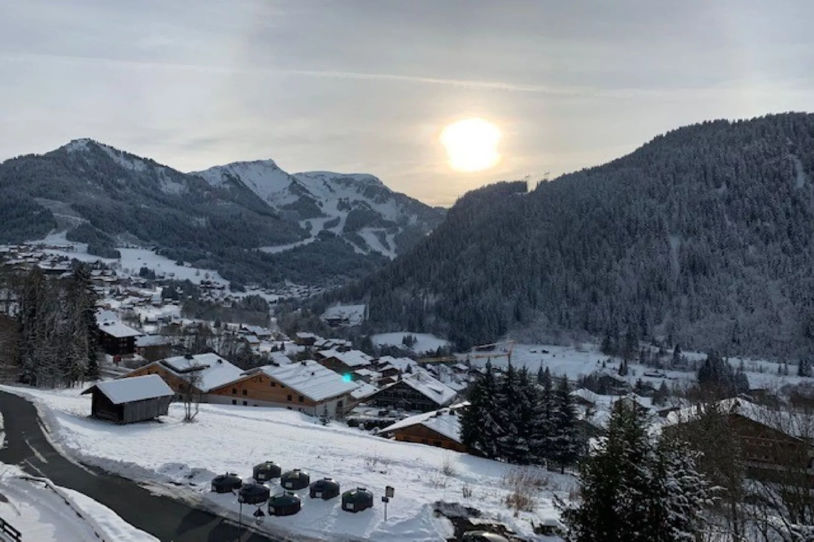 Modern appartement in Châtel nabij skigebied-Uitzicht winter