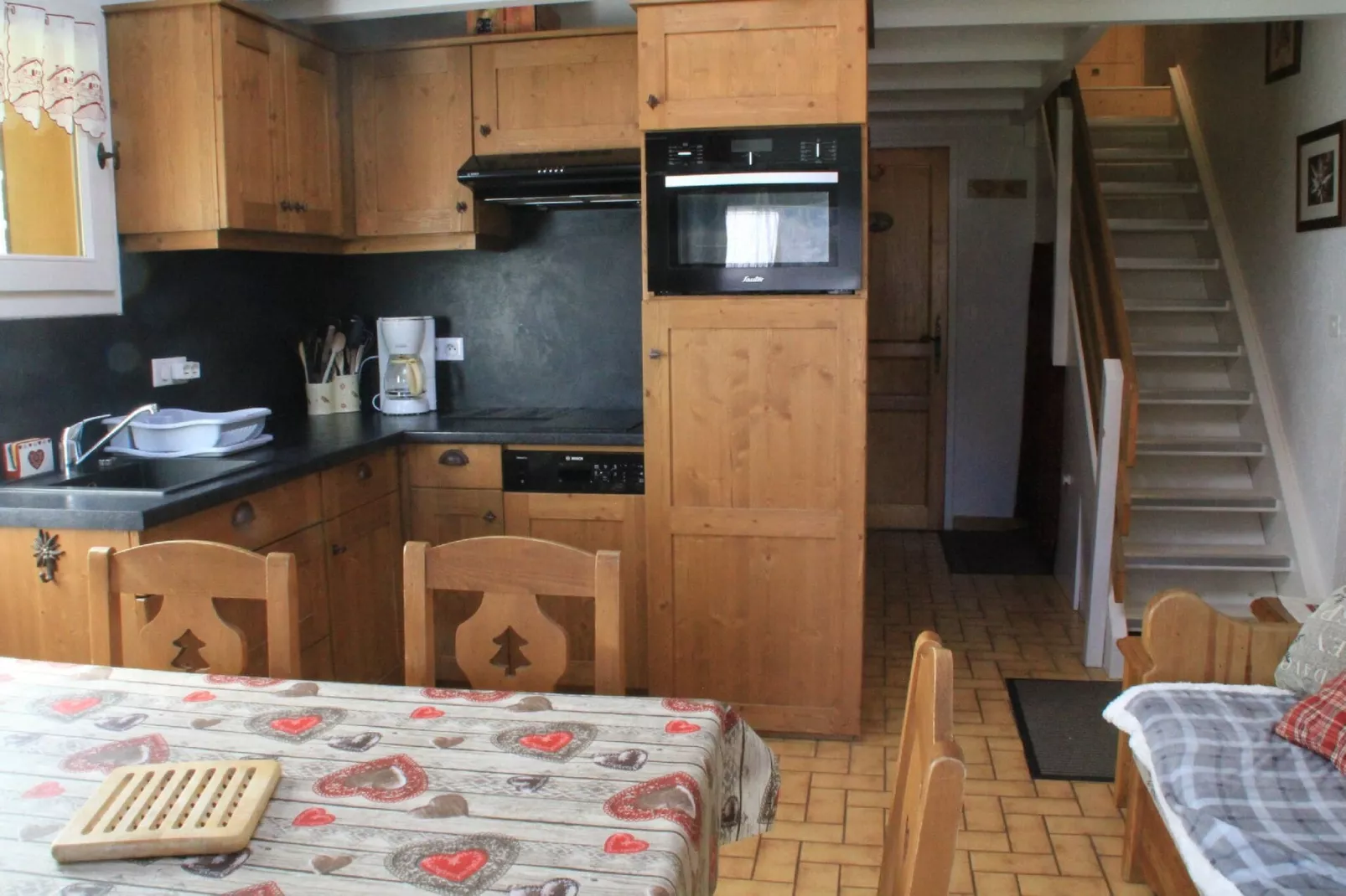 Gezellig appartement in Châtel met skilift nabij-Woonkamer