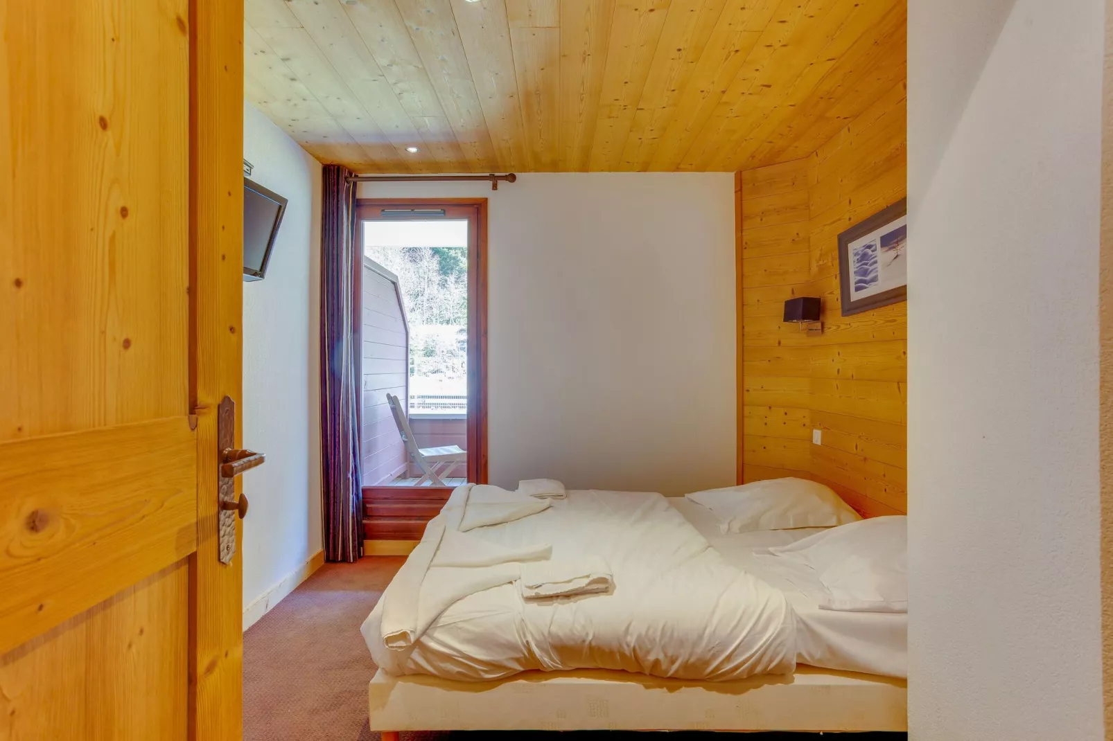Modern appartement gelegen in authentiek Savoyaards bergdorp-Slaapkamer