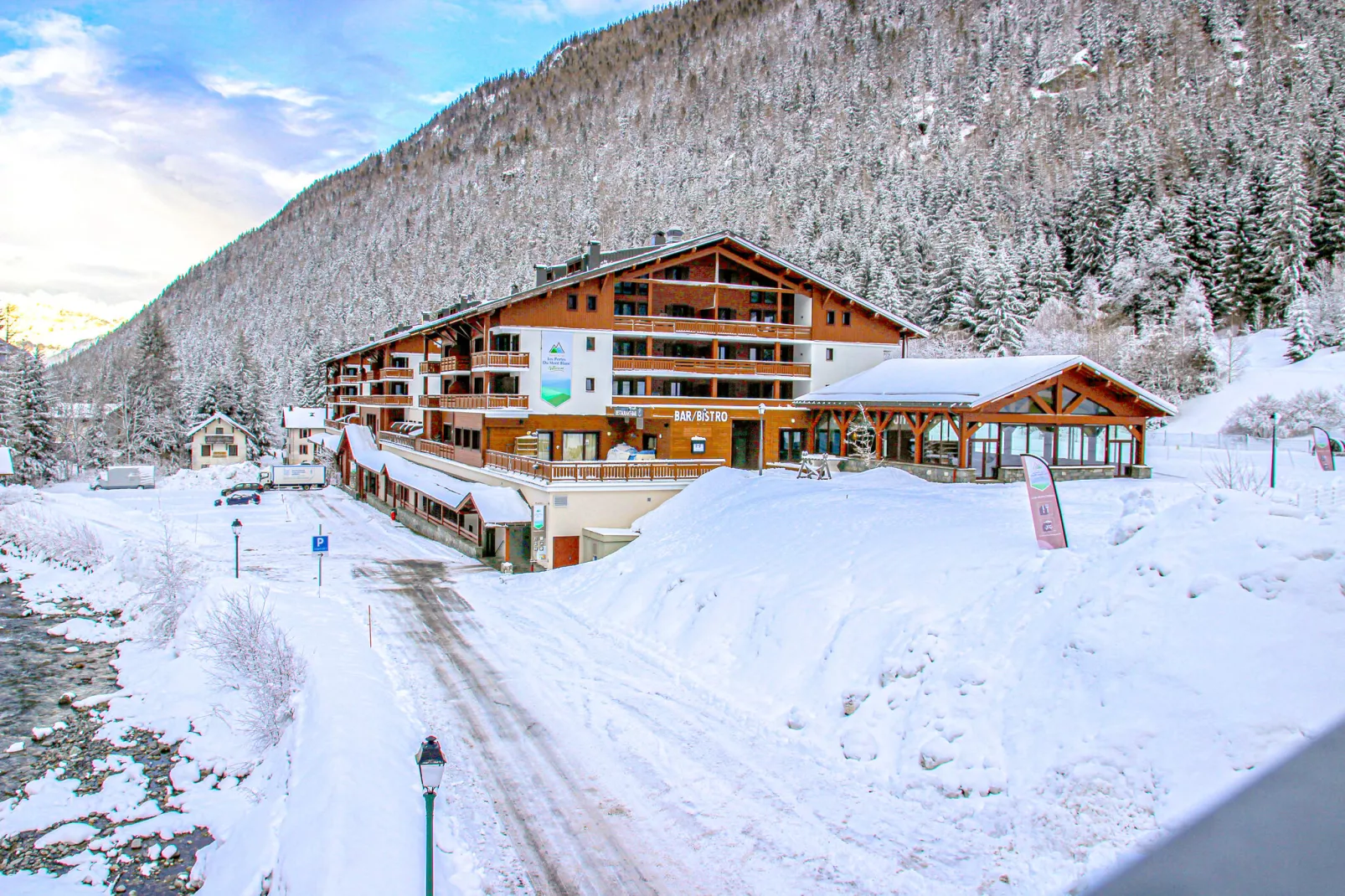 Resort les Portes du Mont Blanc 7-Exterieur winter