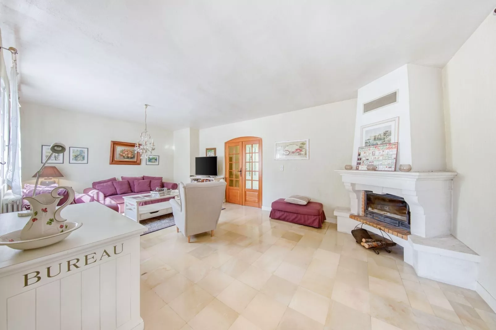 Zeer mooie villa in Lorgues met zwembad-Woonkamer