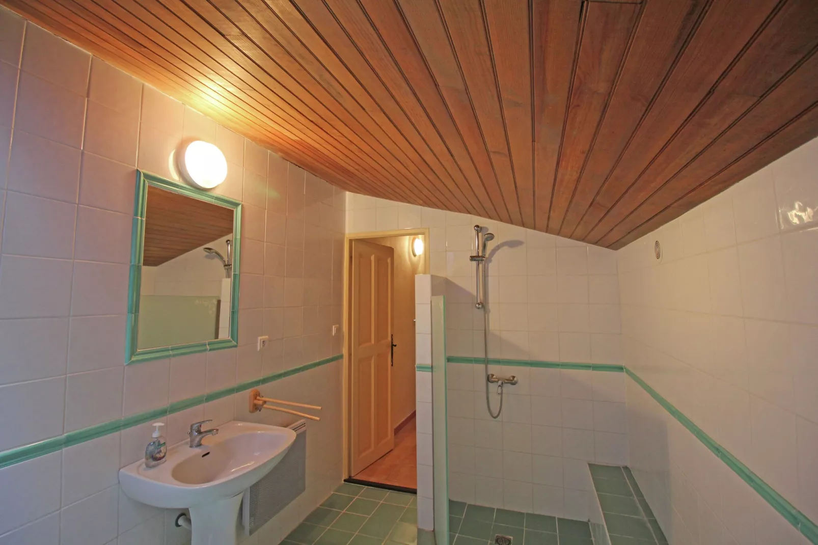 Leï Restanques-Badkamer