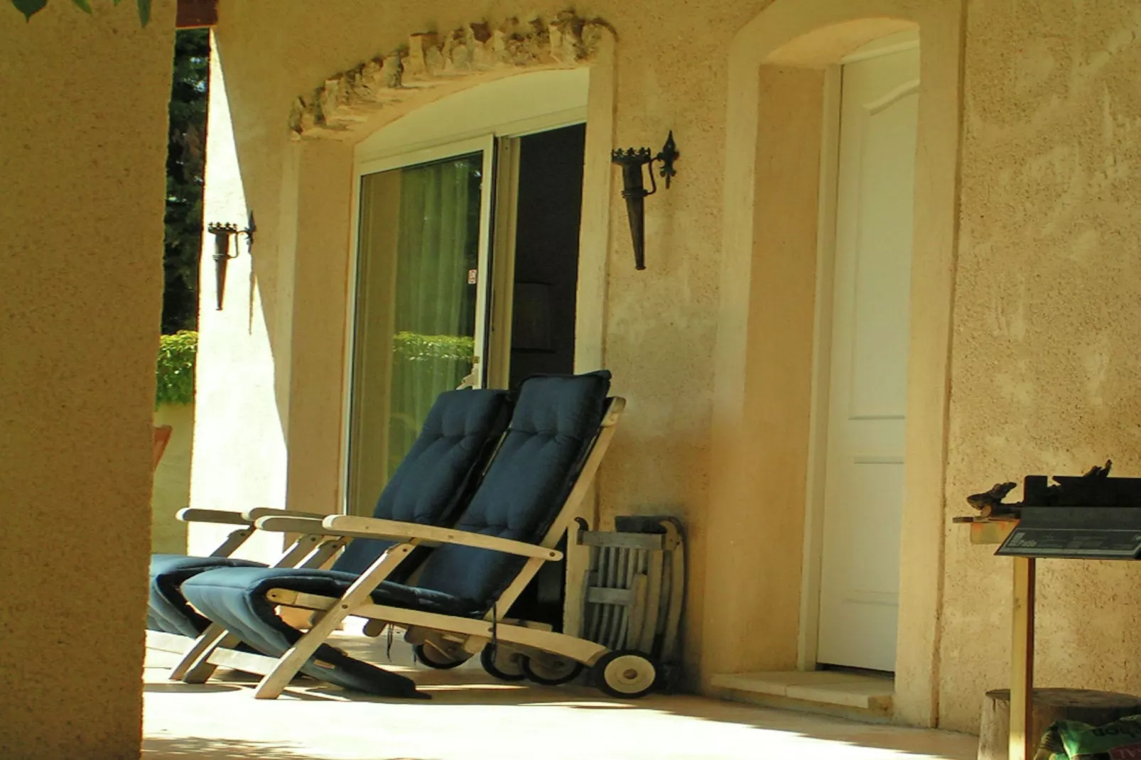 Ecluseaux Le Petit-Terrasbalkon