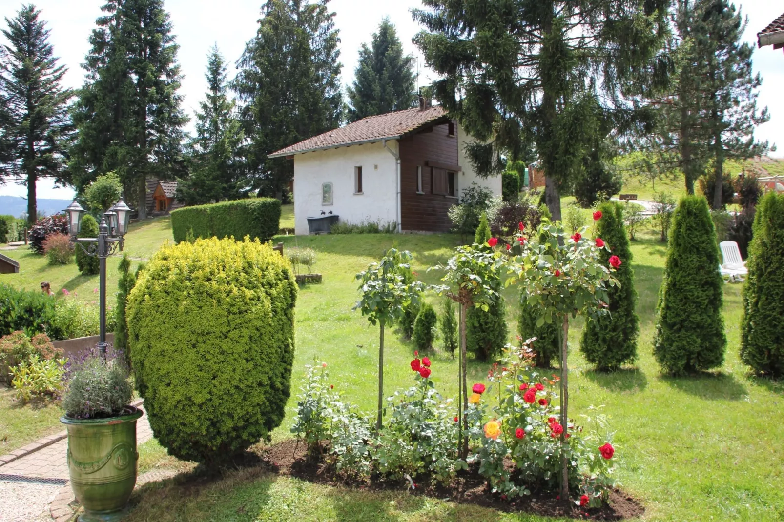 Les Chalets des Ayes 10-Tuinen zomer