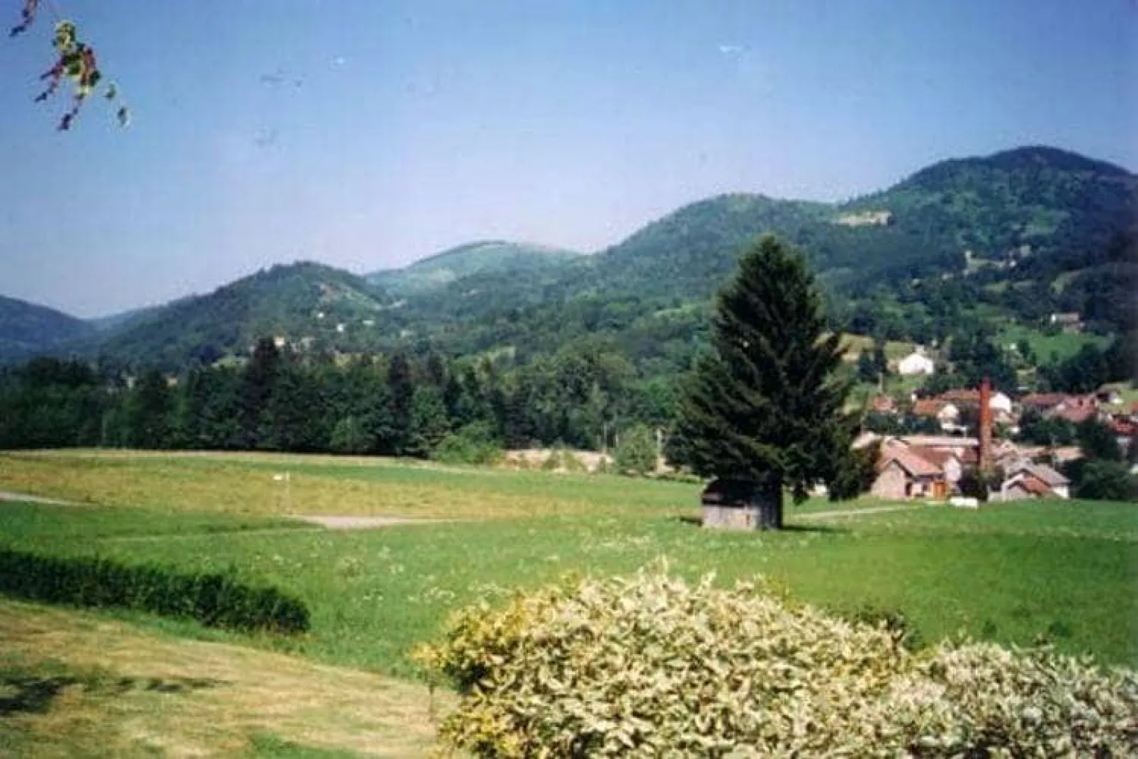 Les Chalets des Ayes 9-Gebieden zomer 1km