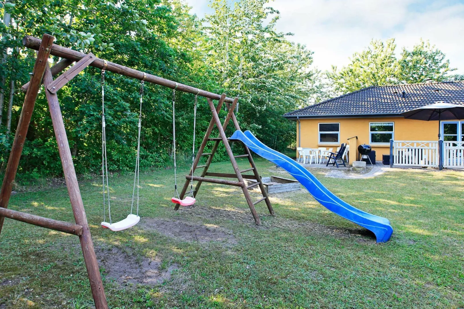 12 persoons vakantie huis in Højslev-Uitzicht
