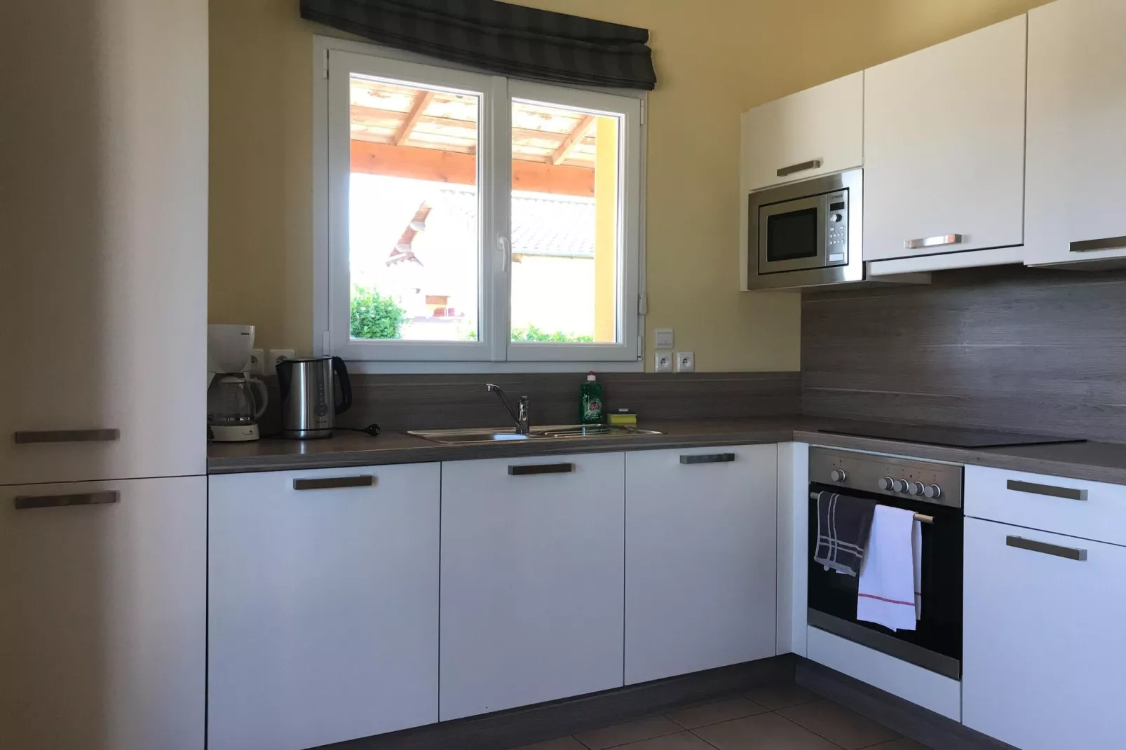 Les Forges 2 Rooms 84-Keuken
