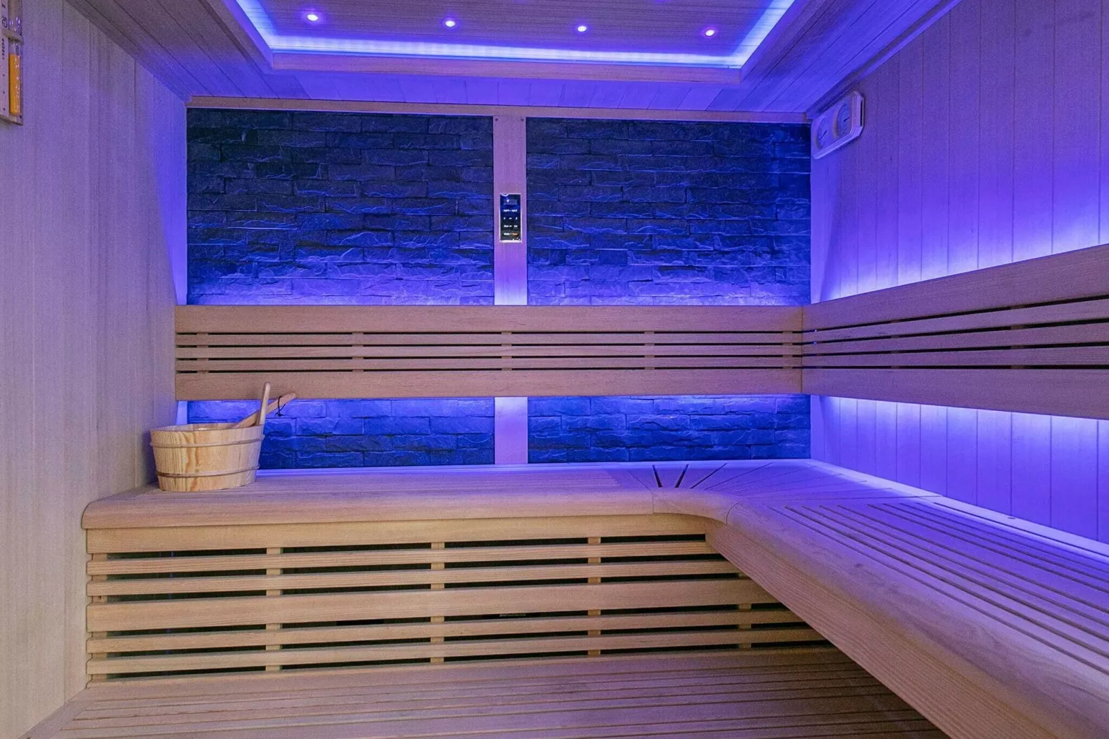 Vrijstaande vakantiewoning in Højslev met privézwembad-Sauna