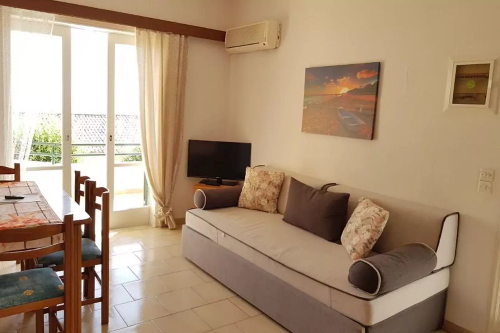 Corfu Glyfada Apartment 90-Woonkamer