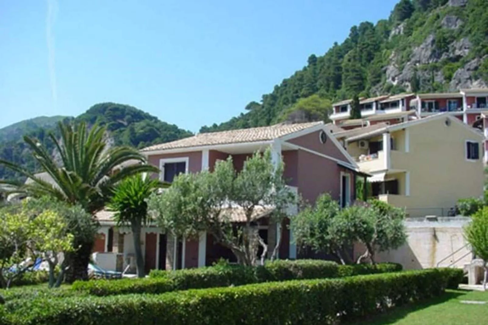Glyfada Two Floors Maizonette Aa2g 61-Buitenkant zomer