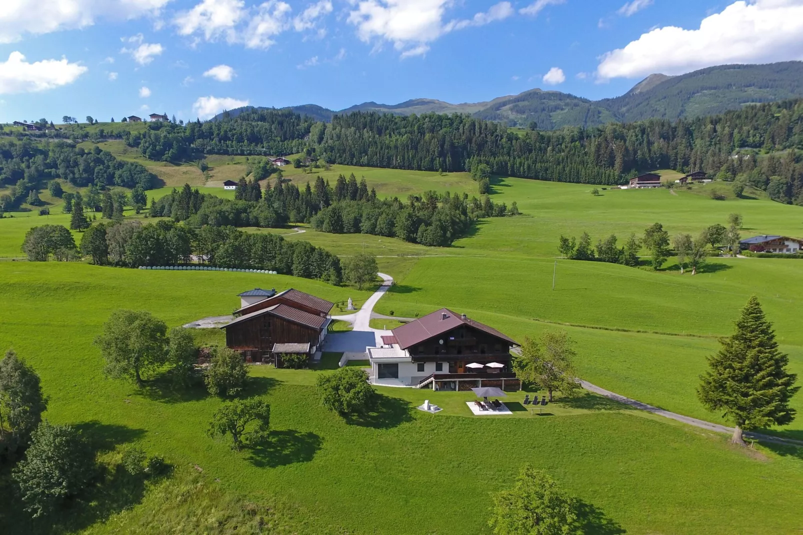 Gut Vorderstallberg-Uitzicht zomer