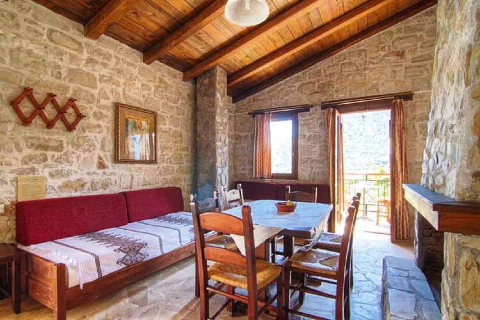 Holiday homes Stone Village Bali - Studio with halfboard-Woonkamer
