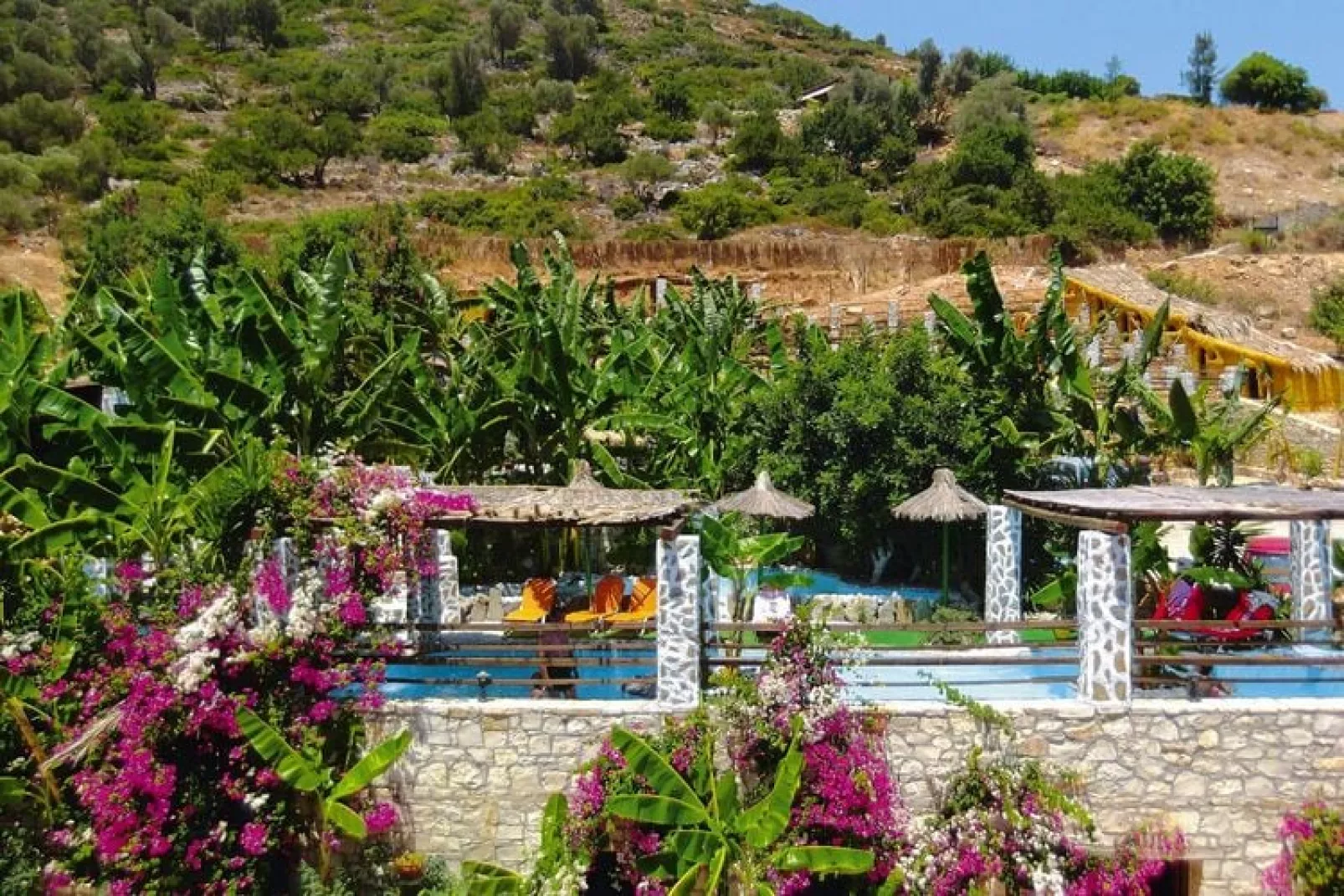 Holiday homes Stone Village Bali - Studio with halfboard-Tuinen zomer