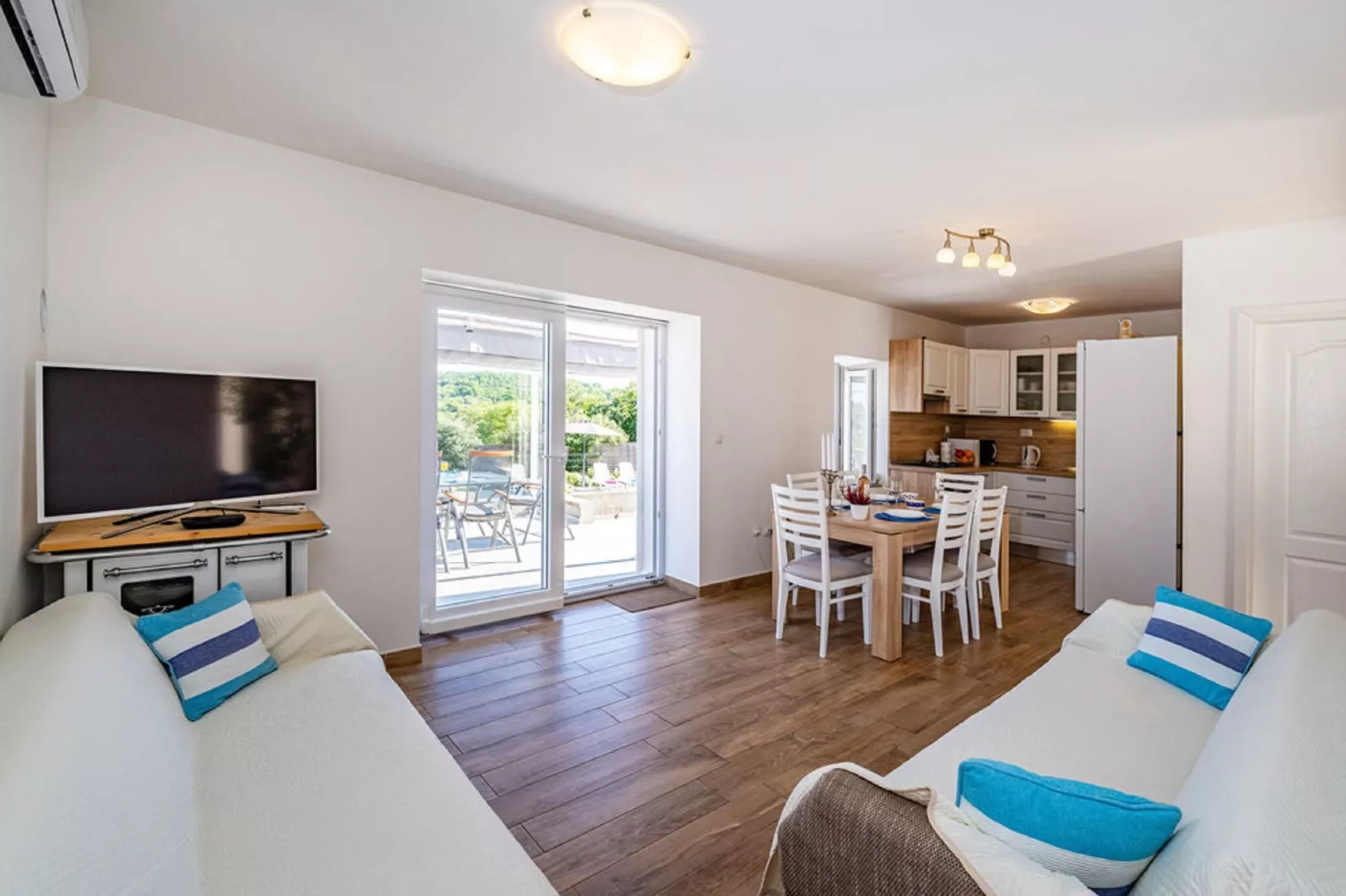 Long island holiday house-Woonkamer