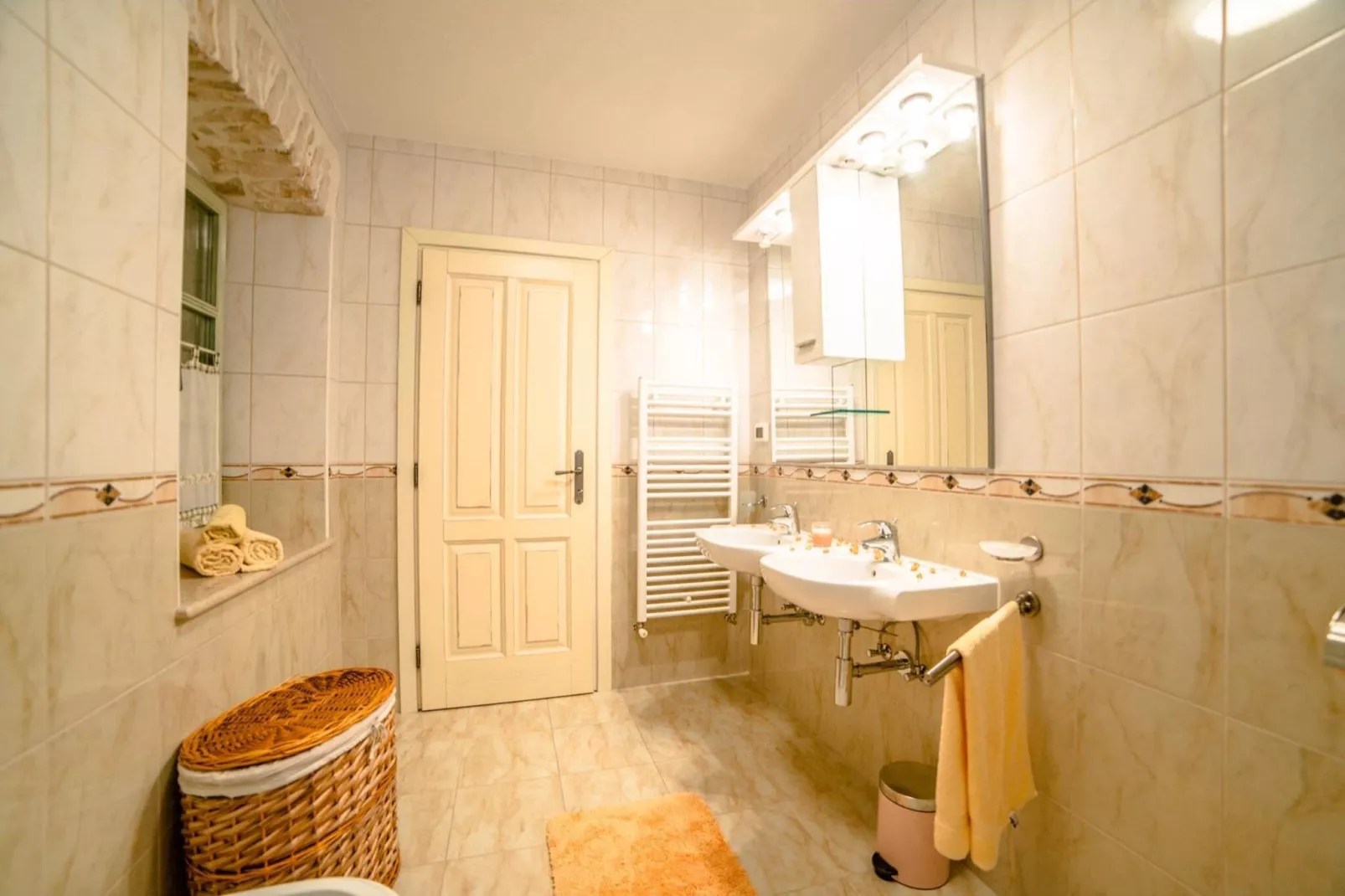 Villa Bubani with Private Pool-Badkamer