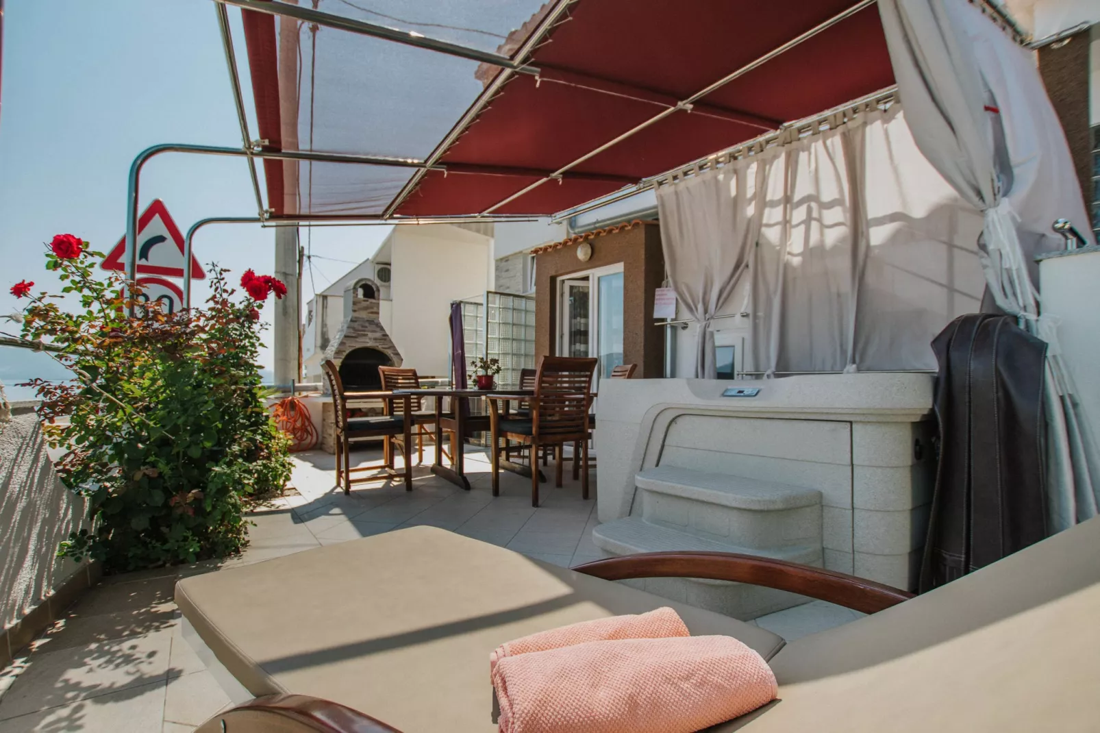 Apartment M1-Buitenkant zomer