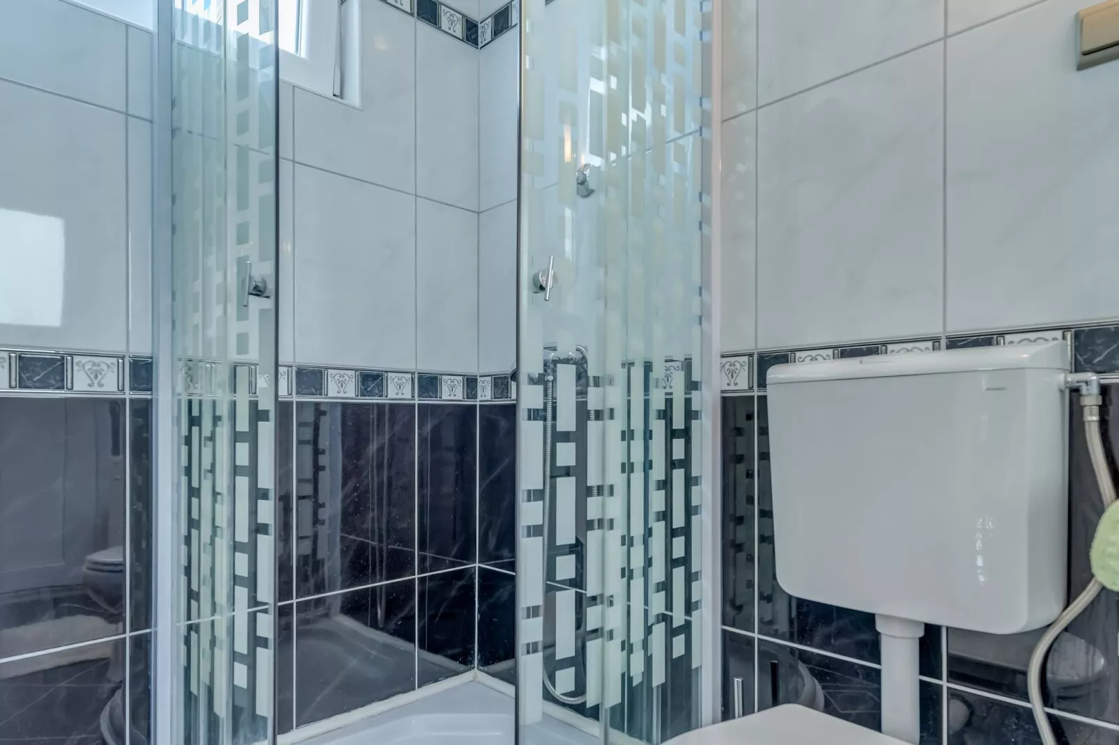 Apartment M1-Badkamer