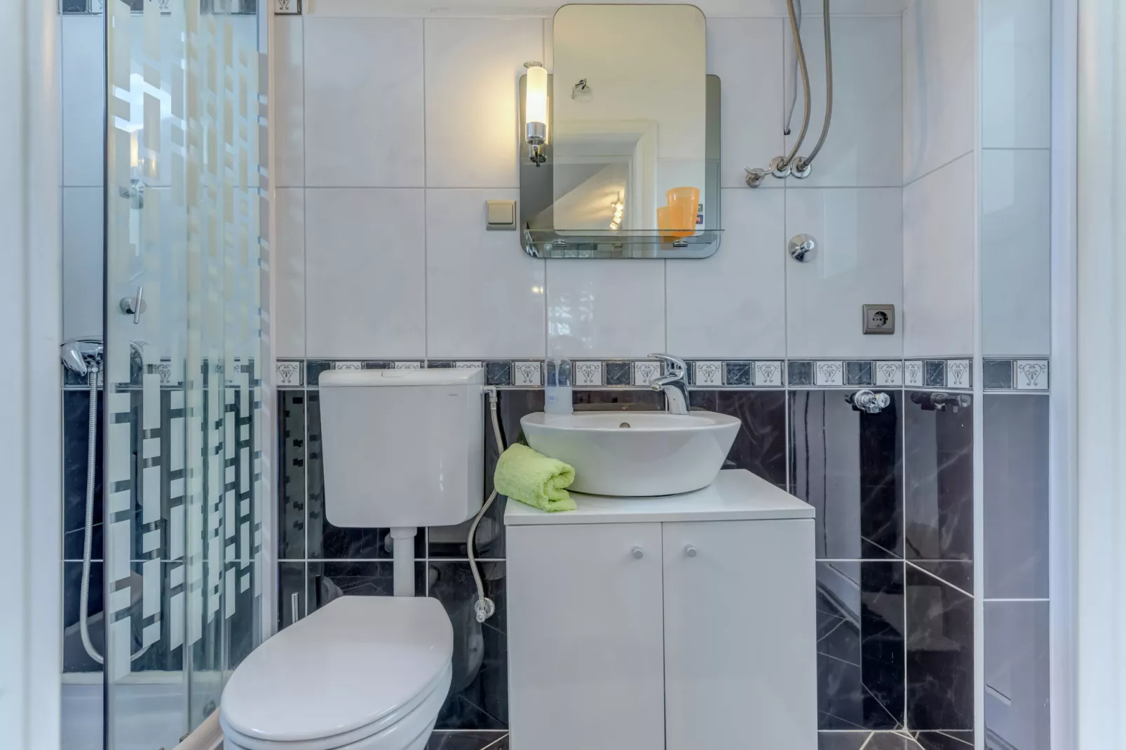 Apartment M1-Badkamer