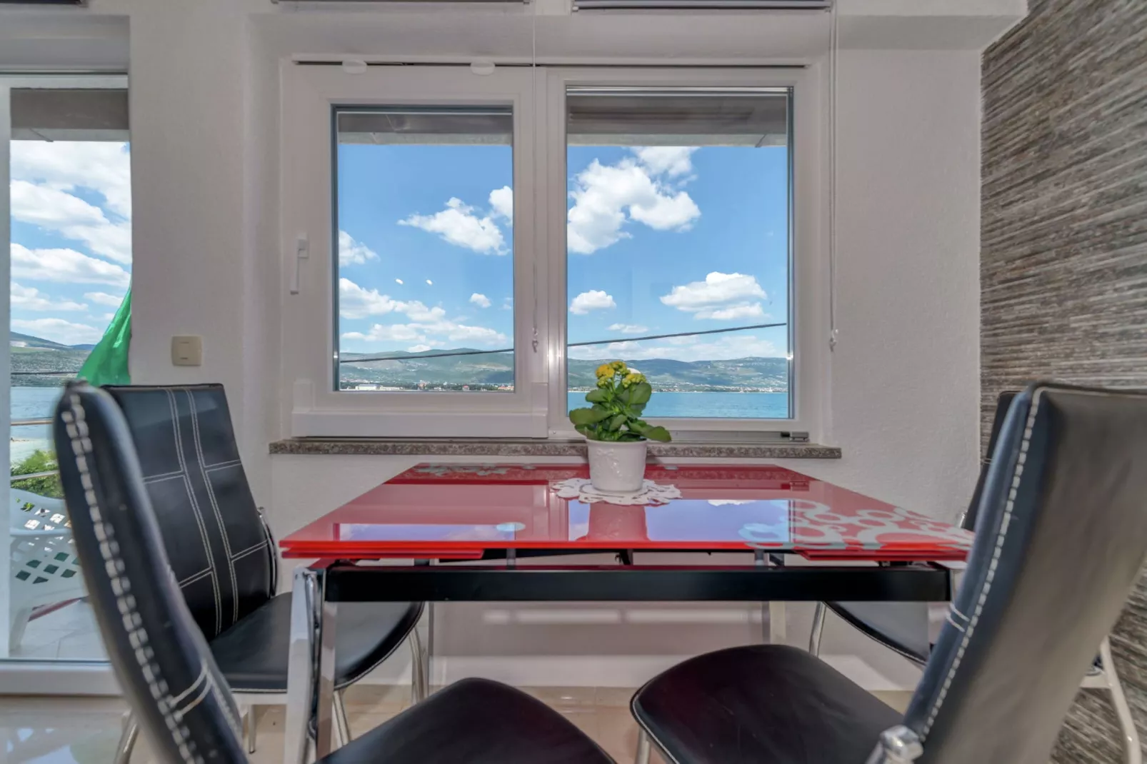 Apartment M2-Eetkamer