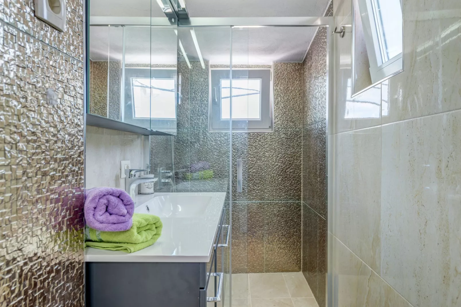 Apartment M2-Badkamer
