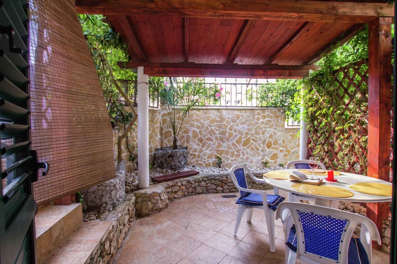 Marina veranda apartment D-Buitenkant zomer
