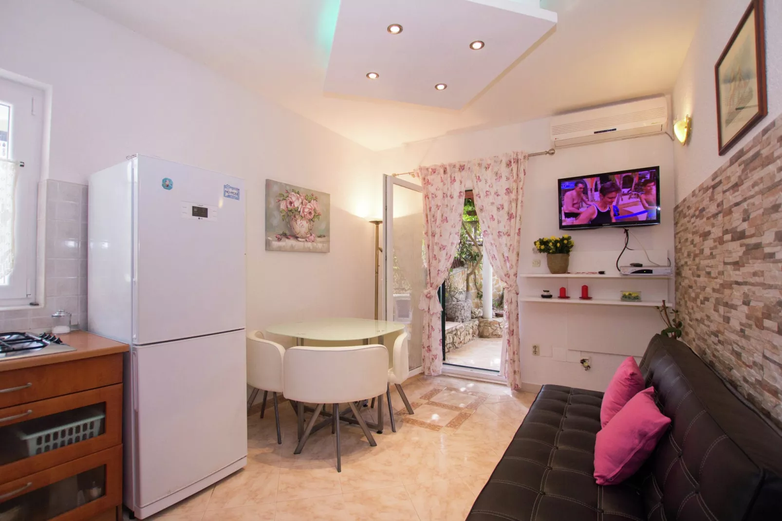 Marina veranda apartment D-Woonkamer