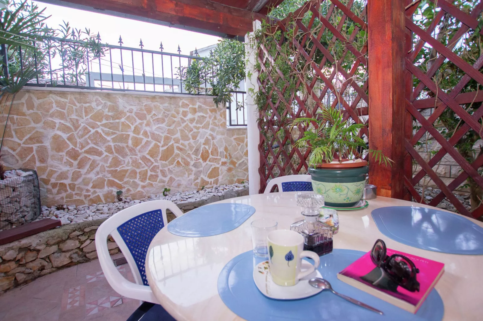 Marina veranda apartment D-Terrasbalkon