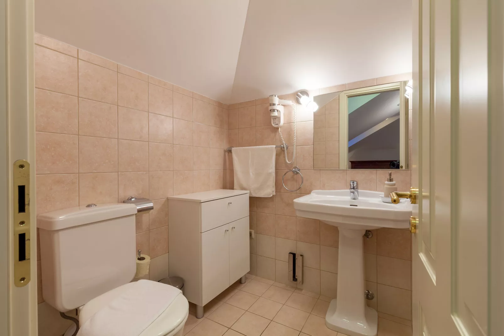 Villa Mir Vami-Badkamer