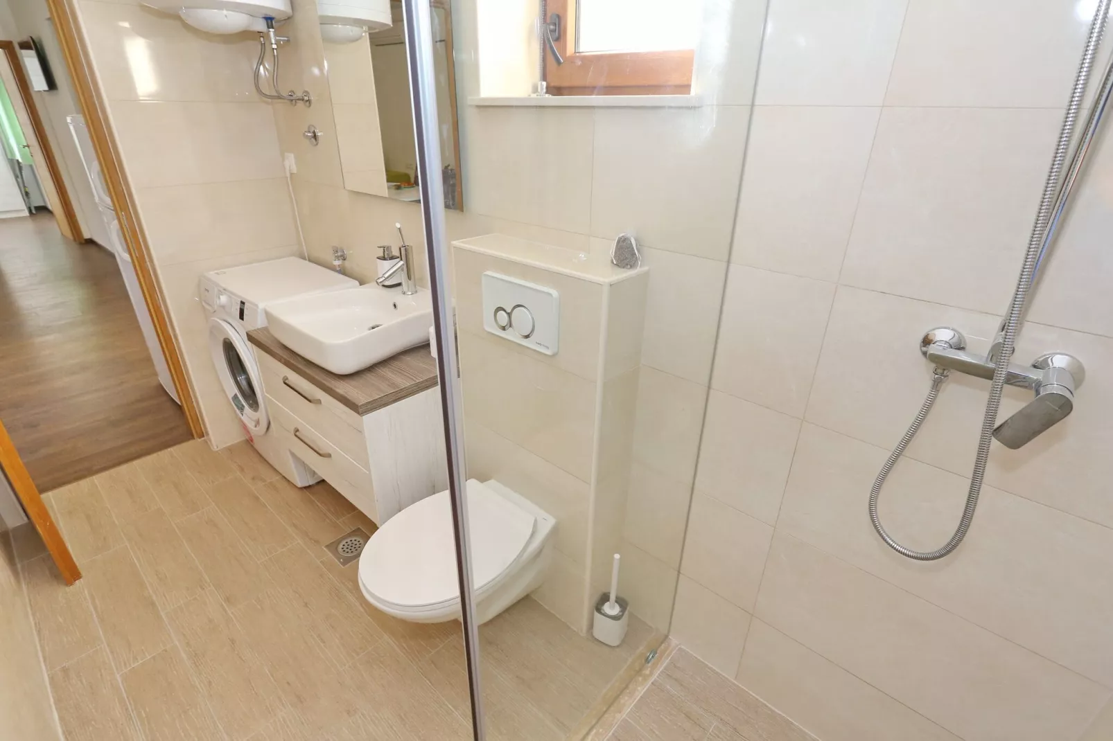 Villa Tereza-Badkamer