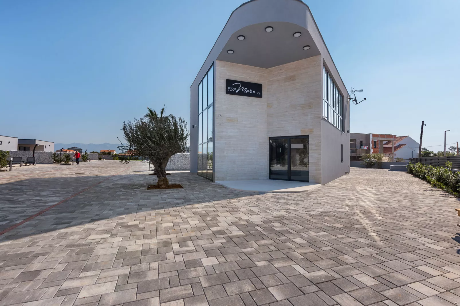 Resort More 1-Buitenkant zomer