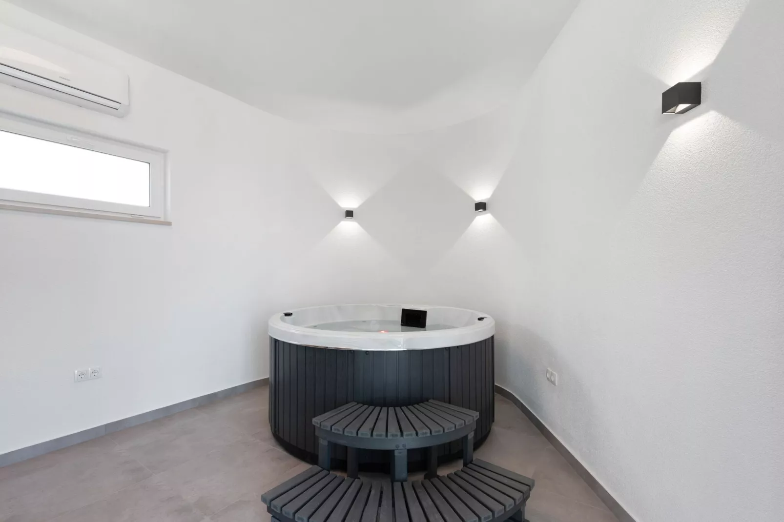 Resort More 1-Wellness