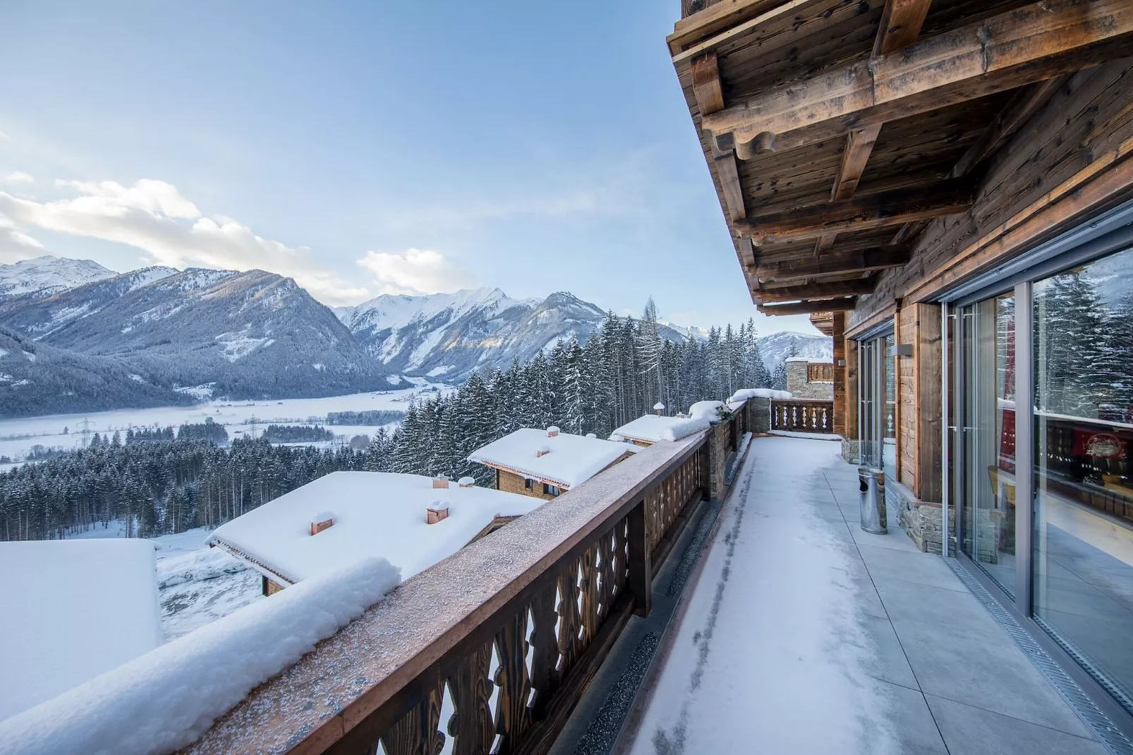 Rossberg Hohe Tauern Chalets -10-Terrasbalkon