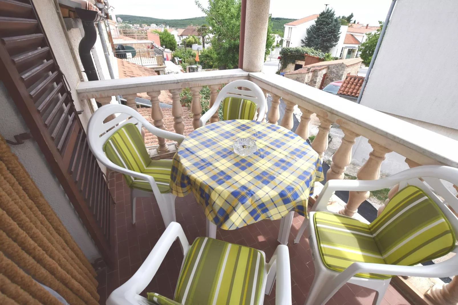 Holiday Home Nina-Terrasbalkon