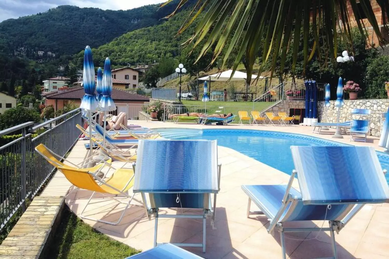 Residence Mirabel, Tignale-Bilocale Balkon Mansarde