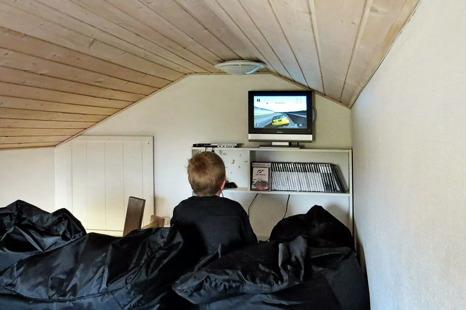Sereen vakantiehuis in Harboøre met sauna-Niet-getagd