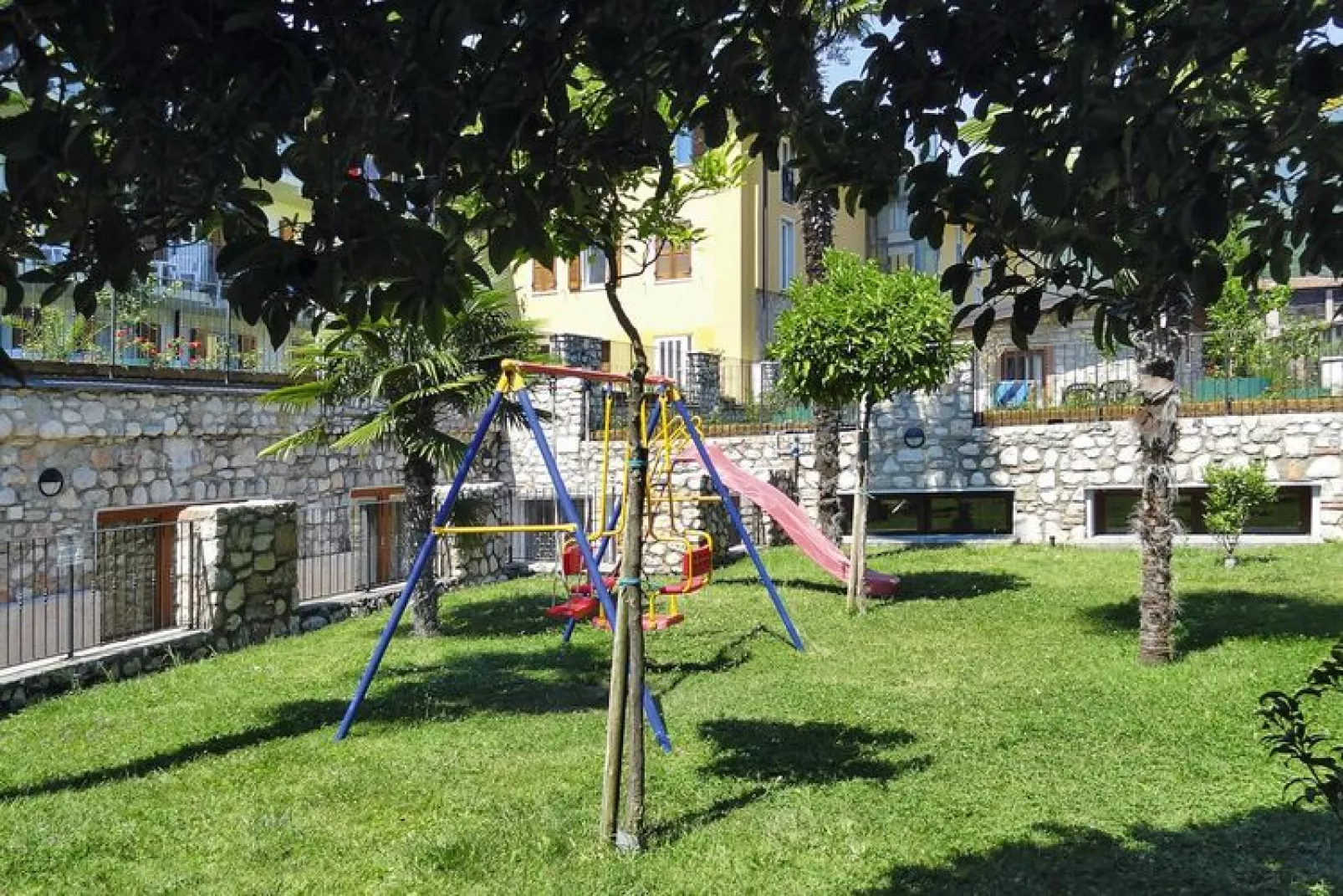 Residence Antico Monastero, Toscolano Maderno-trilo nr 407-Tuinen zomer