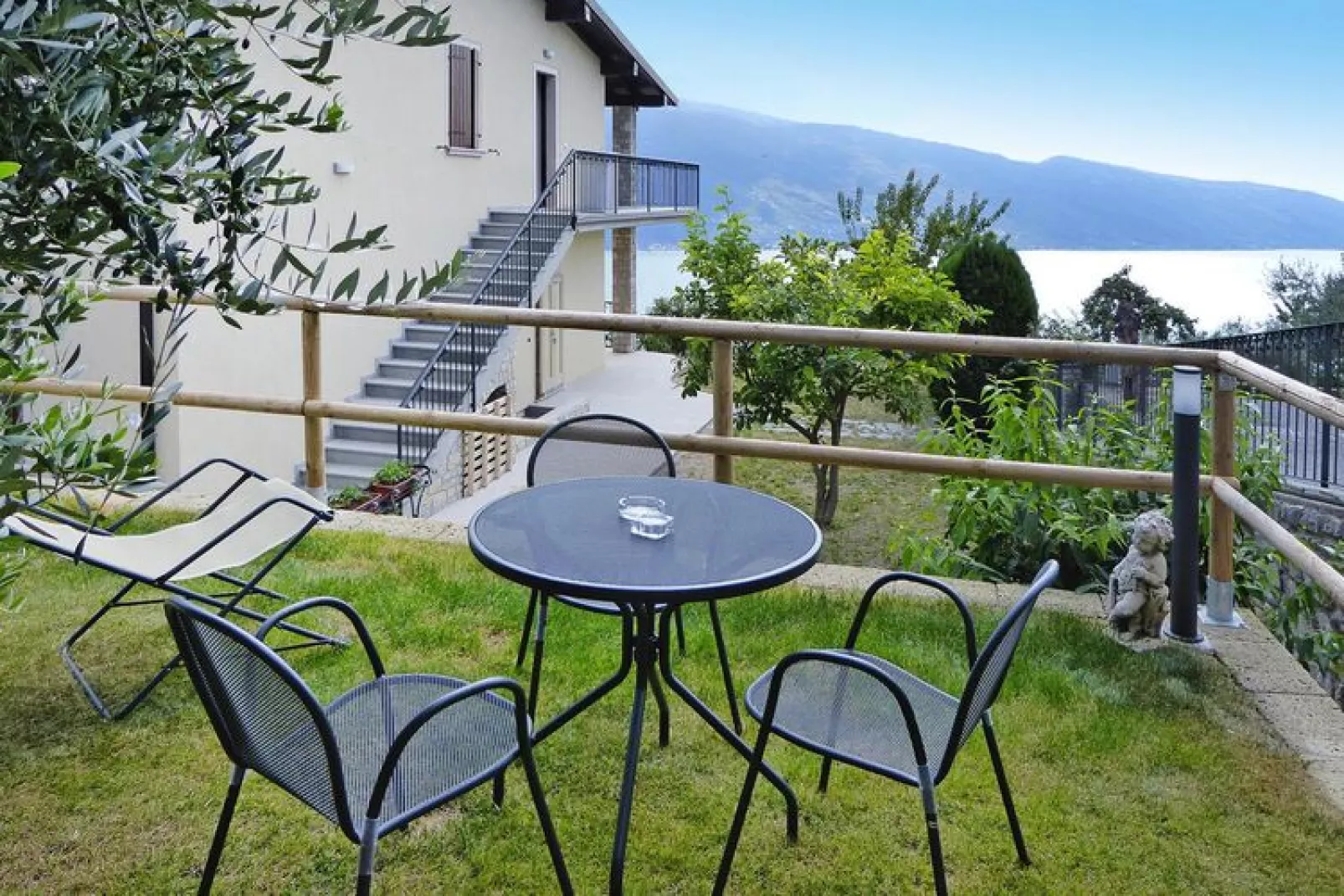 Appartementen San Rocco, Tignale-Tuinen zomer