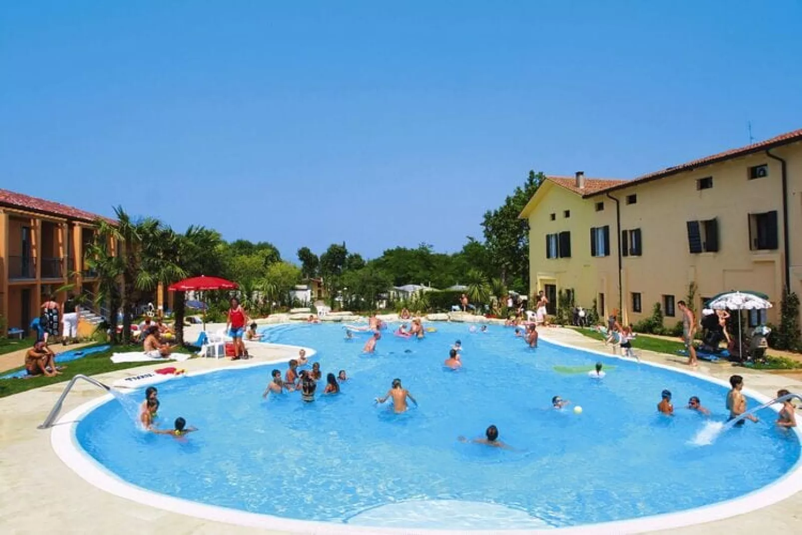 Holiday park Bella Italia, Peschiera-Oleandro-Zwembad