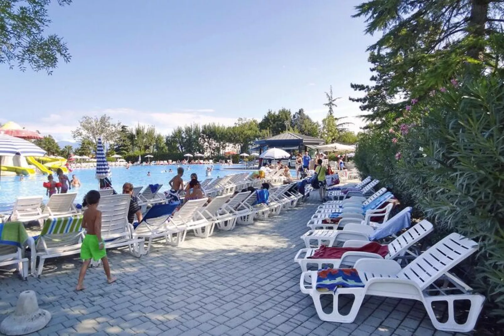 Holiday park Bella Italia, Peschiera-Oleandro-Waterzicht