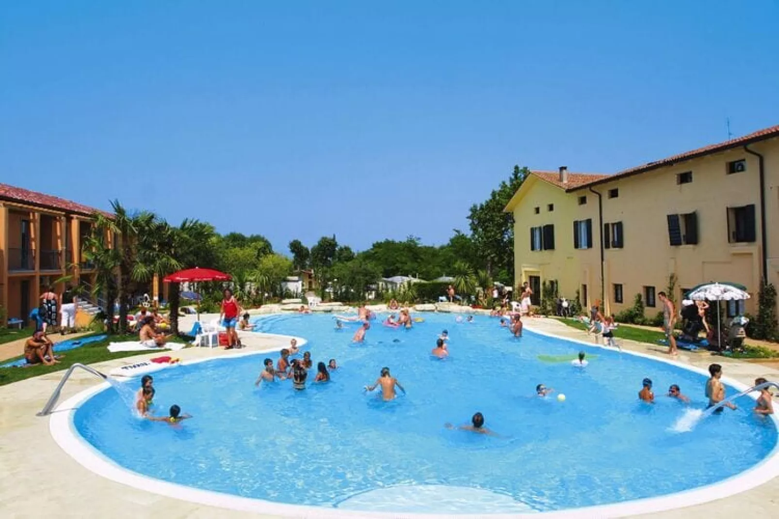 Holiday park Bella Italia, Peschiera-Girasole Suite MH H