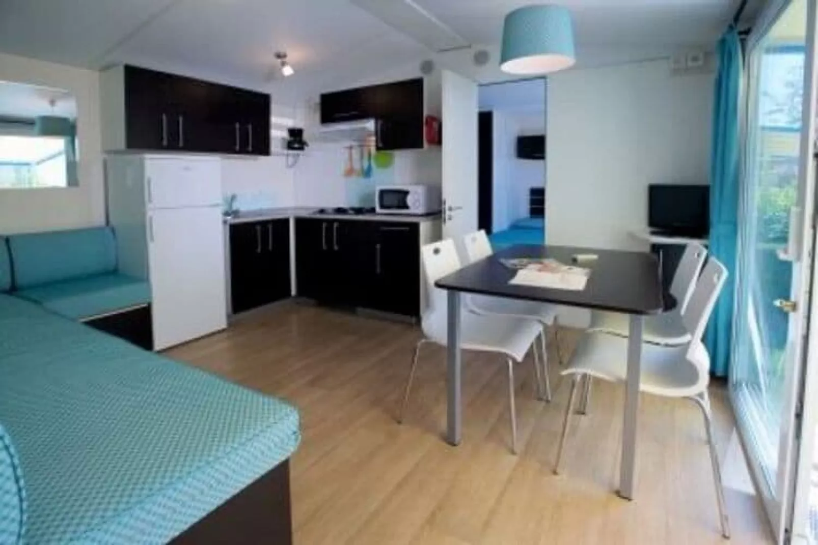 Mobile Homes San Francesco, Desenzano-Garda Suite DL-Woonkamer